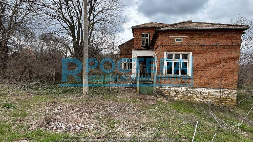 Тухлена Къща  -  с. Китино