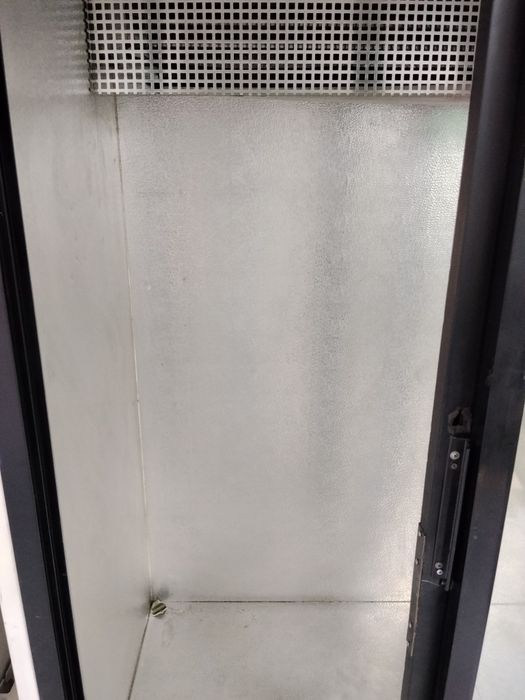 Холодильная витрина