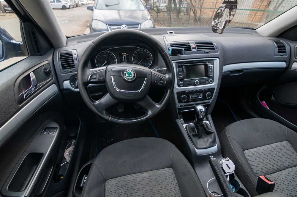 SKODA OCTAVIA 2011 1.6 TDI consum mic, acte la zi, Proprietar