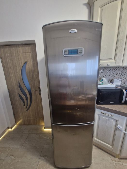 Combina frigorifica/frigider Whirpool