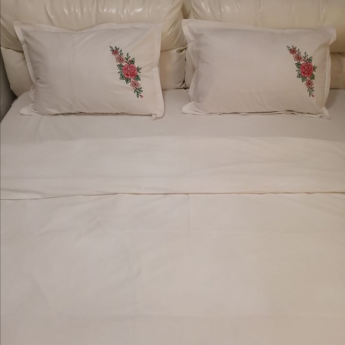 Lenjerii personalizate prin broderie