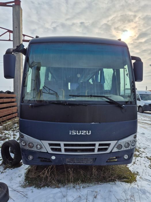 Isus Torquise Q-bus. An 2008.