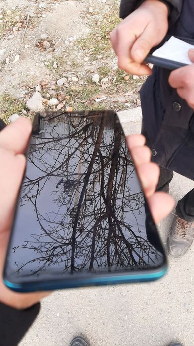 Redme Note 9 Pro    128 / 6 + 2