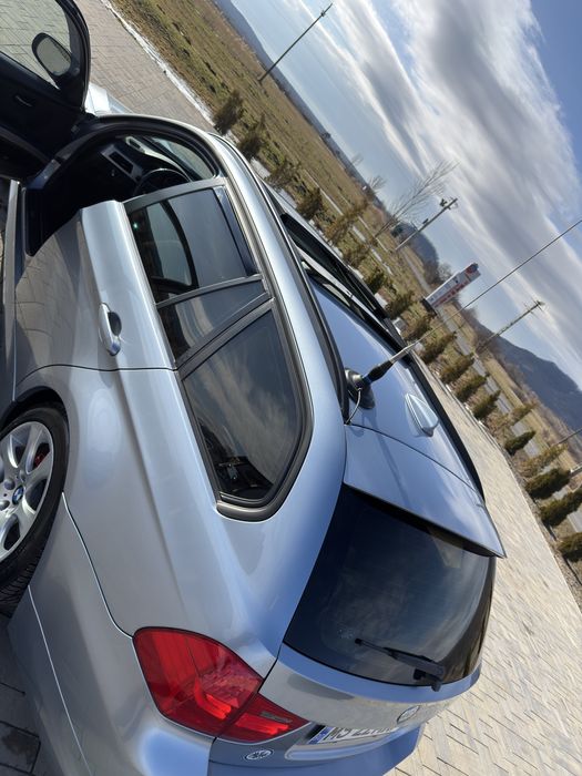 Vând BMW Seria 3 E91 LCI