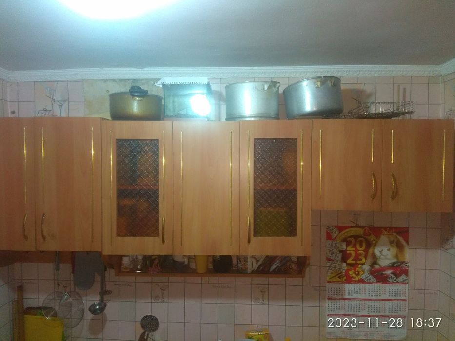 Продам кухонный гарнитур срочно