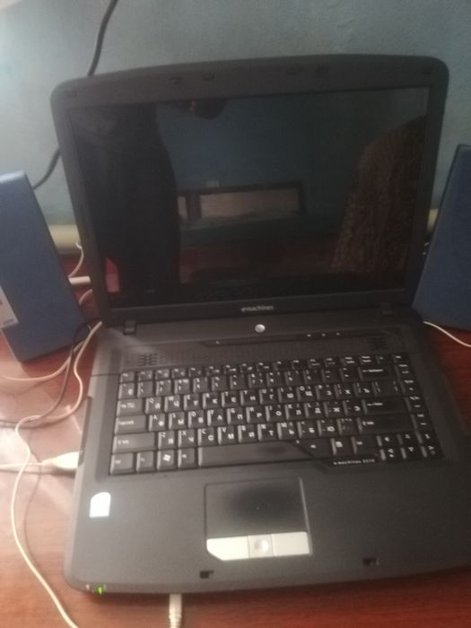 ОтличныйНоутбукEmachine