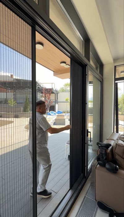 Москитные сетки плиссе! Стеклопакеты. Ремонт окон и дверей. Откосы.