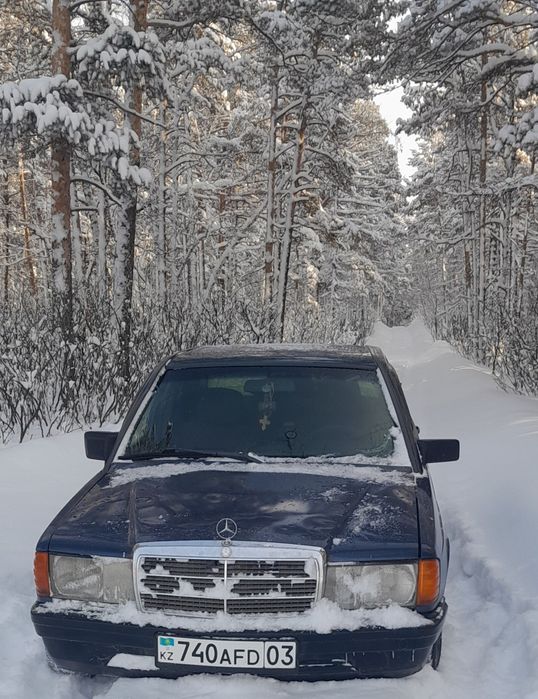 Мерседес 190 на ходу