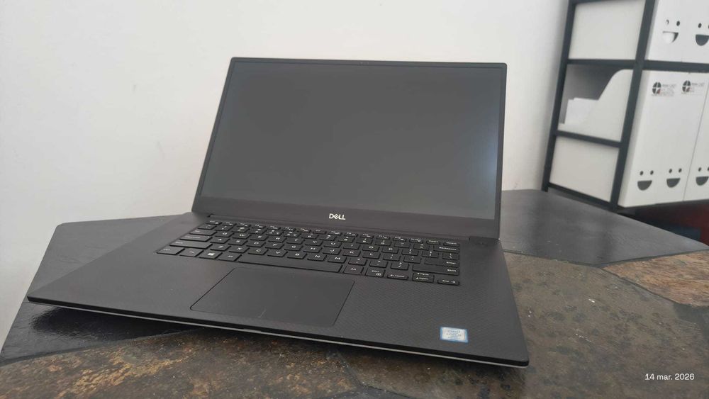 Dell Precision 5540 – Performanță Premium (32GB RAM / 477 SSD)