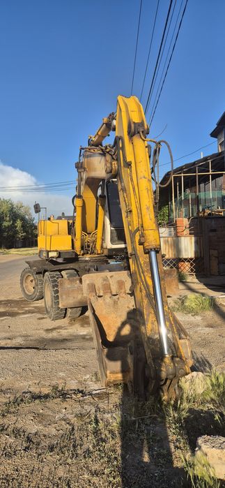 Продам экскаваторы хундай-1300, хундай -2000,