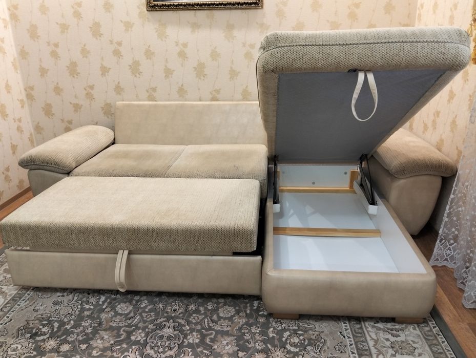 Диван угловой (правый)