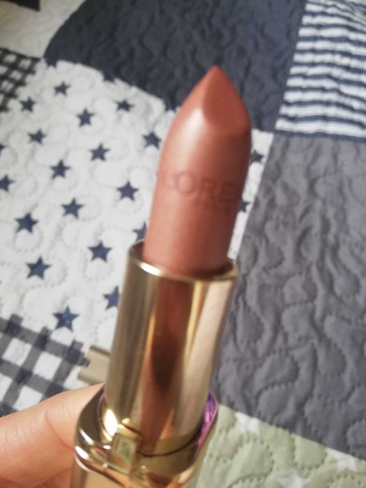 Червило Loreal Paris и Revlon