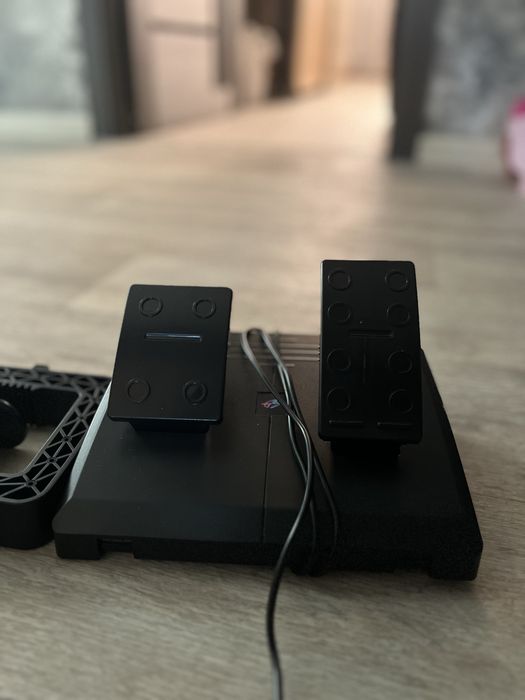 Продам игровой руль