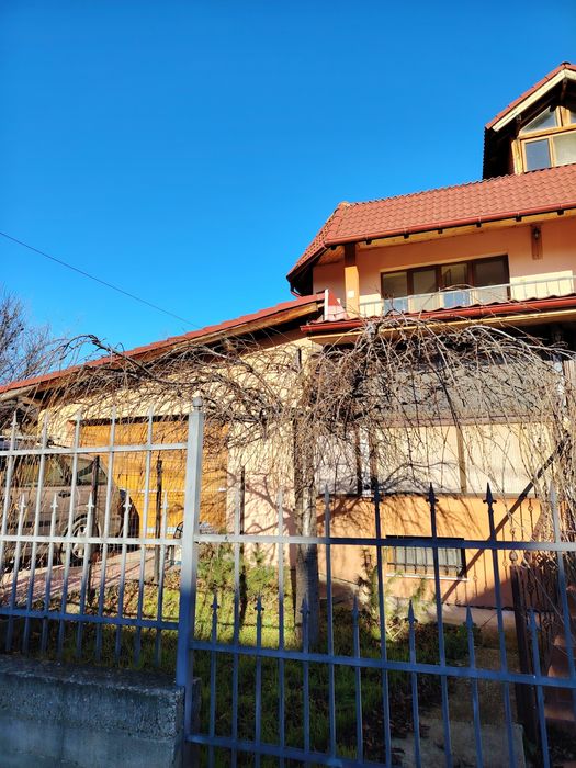 Casa Imensa de la Stefanesti