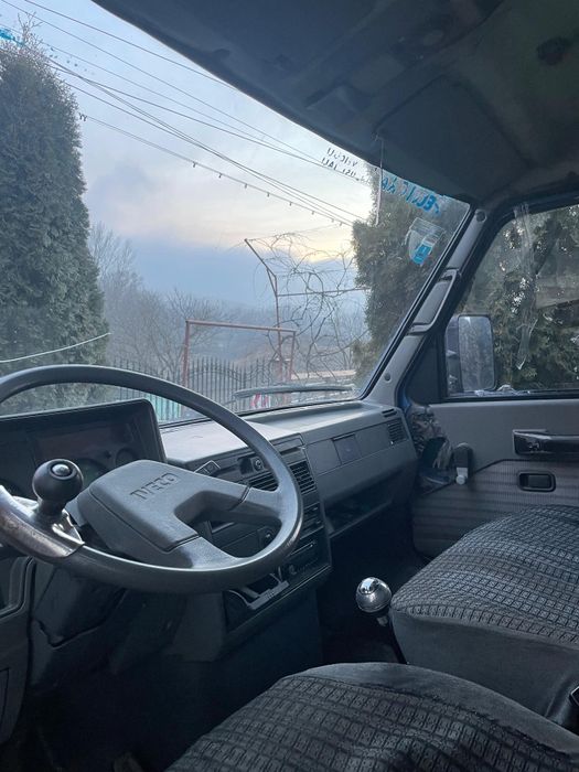 De vânzare mașină