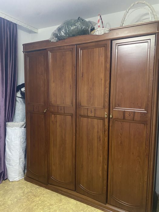 Продаю Шкаф и комод. 20000