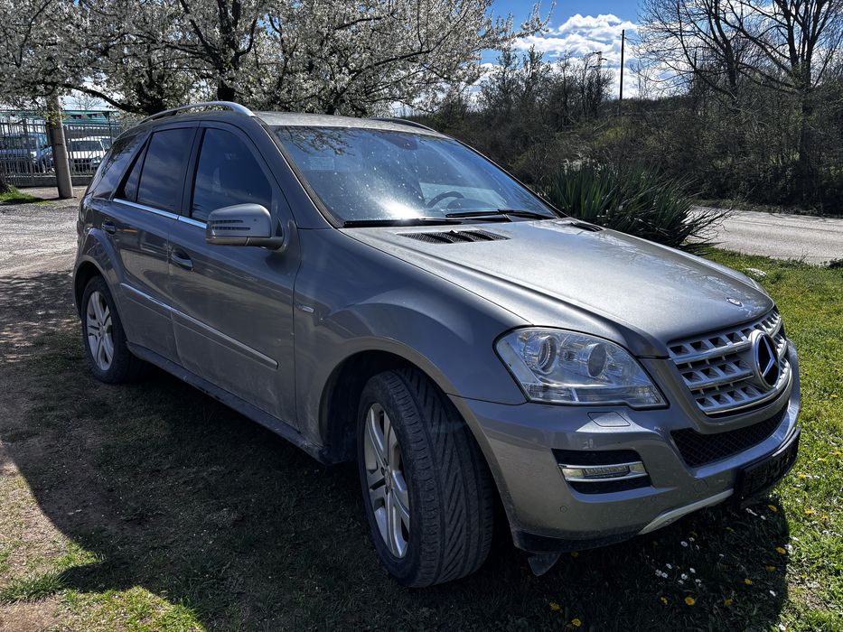 Мерцедес МЛ300ЦДИ