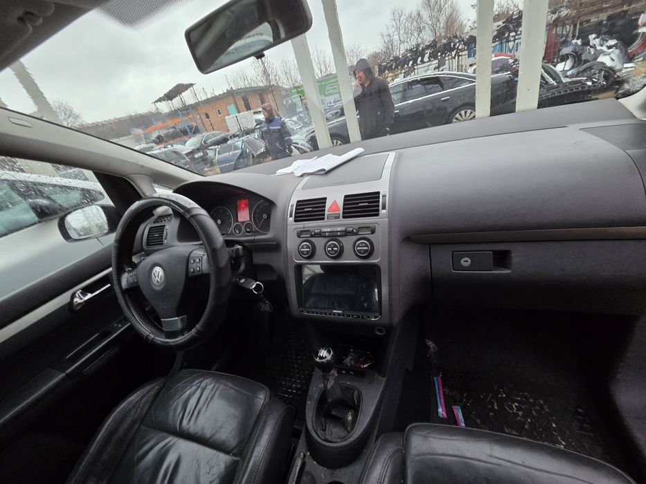 VW Touran 1.9 TDI (НА ЧАСТИ)