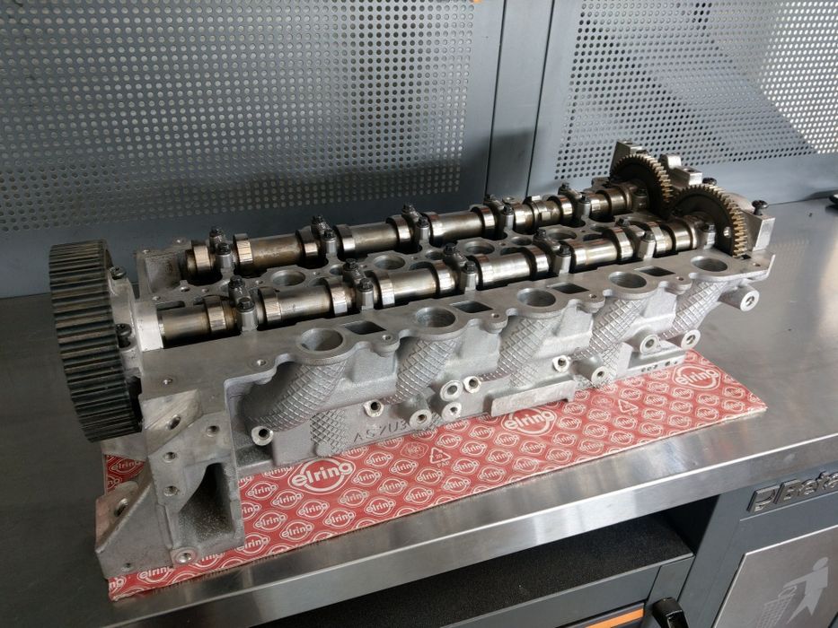 Цилиндрова глава 5 цилиндрово Волво D3 D4 D5