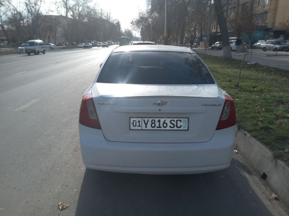 Lacetti 1.8   2011 йил