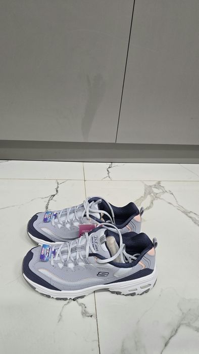 Кроссовки Skechers D'Lites