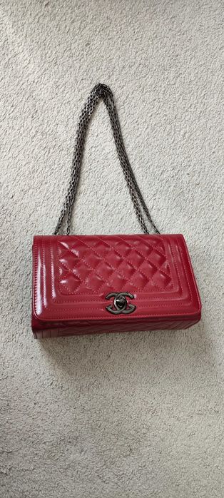 Елегантна дамска чанта