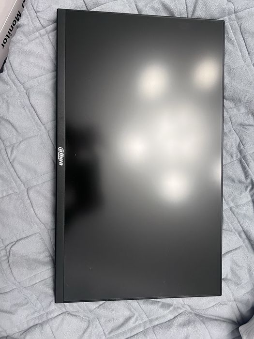 Продаю монитор мышку и клавиатуру