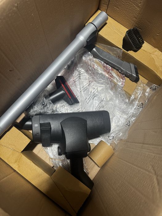 Пылесос Arnika Mila б/у