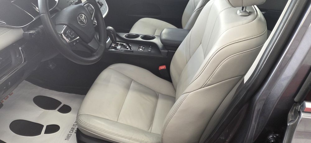 Toyota Avalon Hybrid