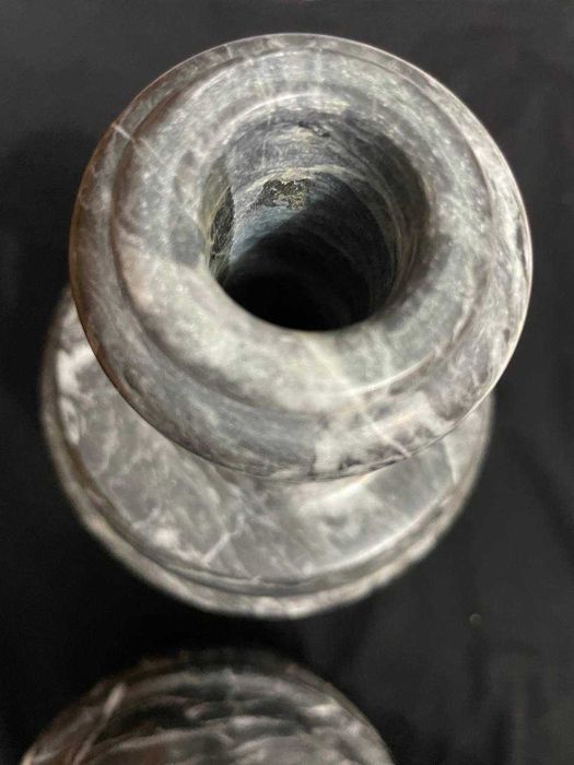 Парные мраморные вазочки, натуральный каменьTabiiy marmardan juft vazo