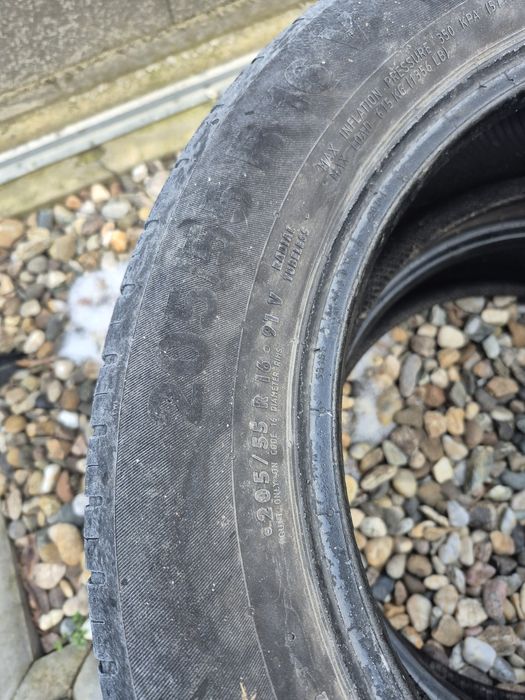 Vând 4 anvelope ptr wv golf