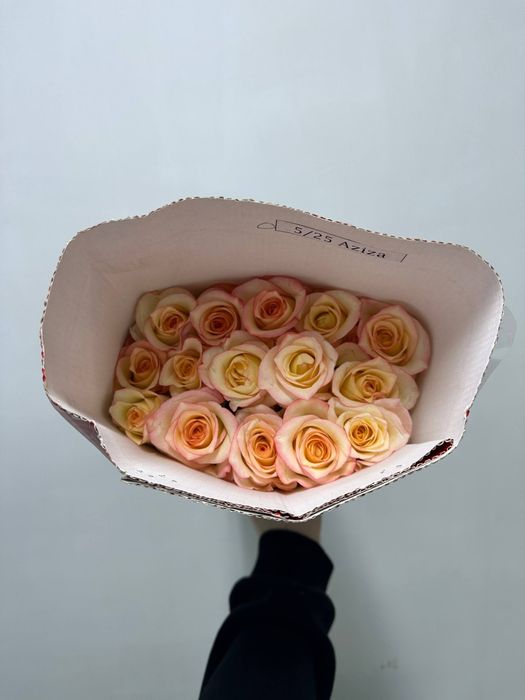 Пышные розы оптом по 37.000 сум