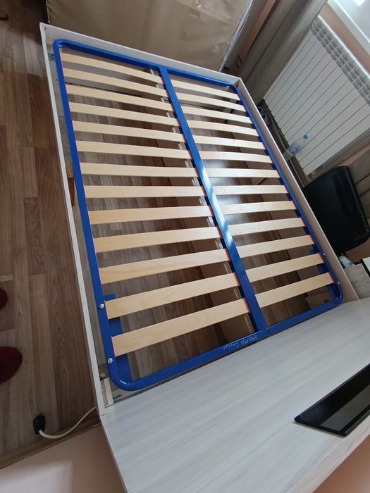 Рамка за легло с механизъм