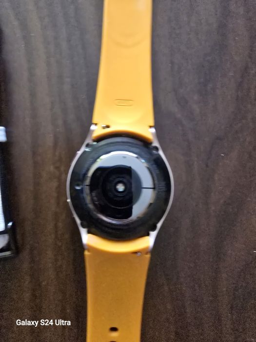 Samsung Watch 5 смарт часовник