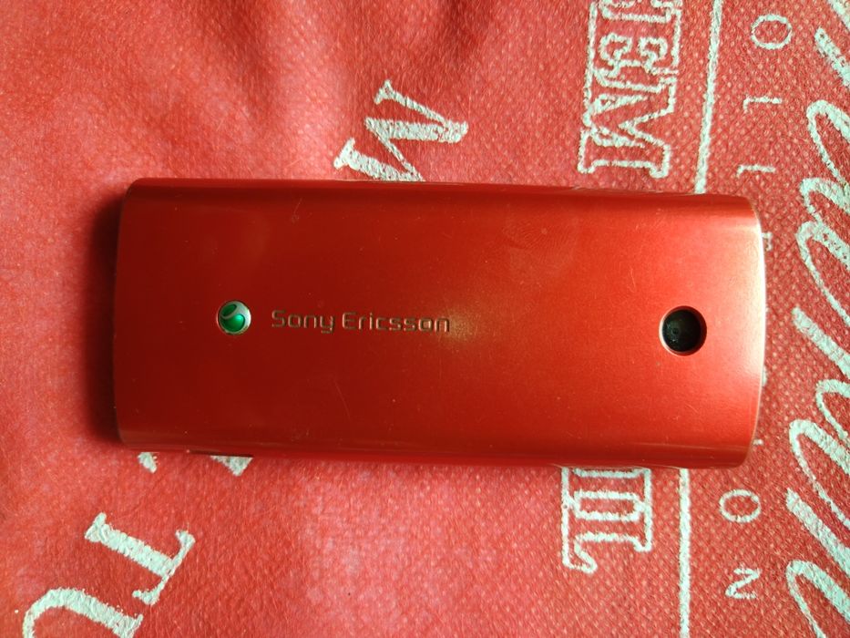 Продаётся телефон Sony Ericsson J108i