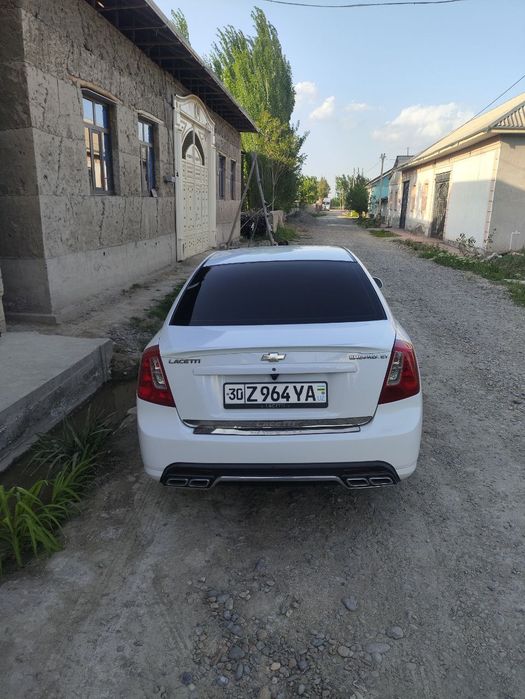 Chevrolet Lacetti 1.8