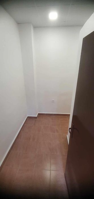 Дава се под наем Офис в Бургас, Възраждане - 30 кв.м за 204 € - Снимка #3