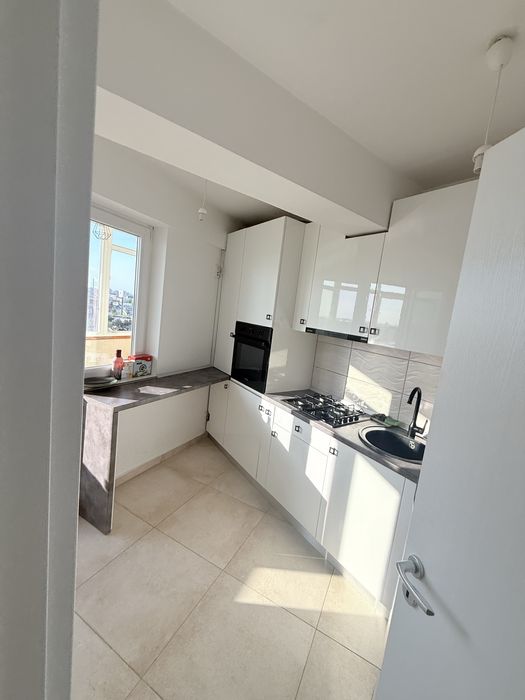 Inchiriez apartament 2 camere adm rezidential