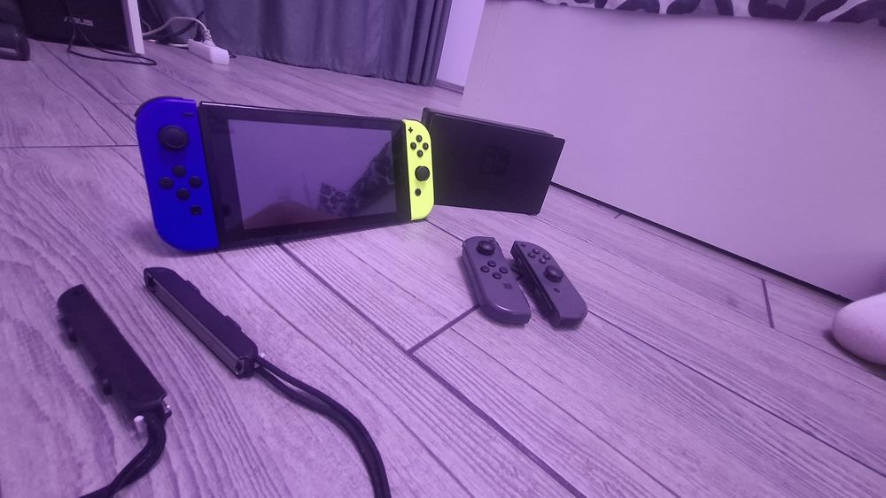 Nintendo switch cu accesorii.