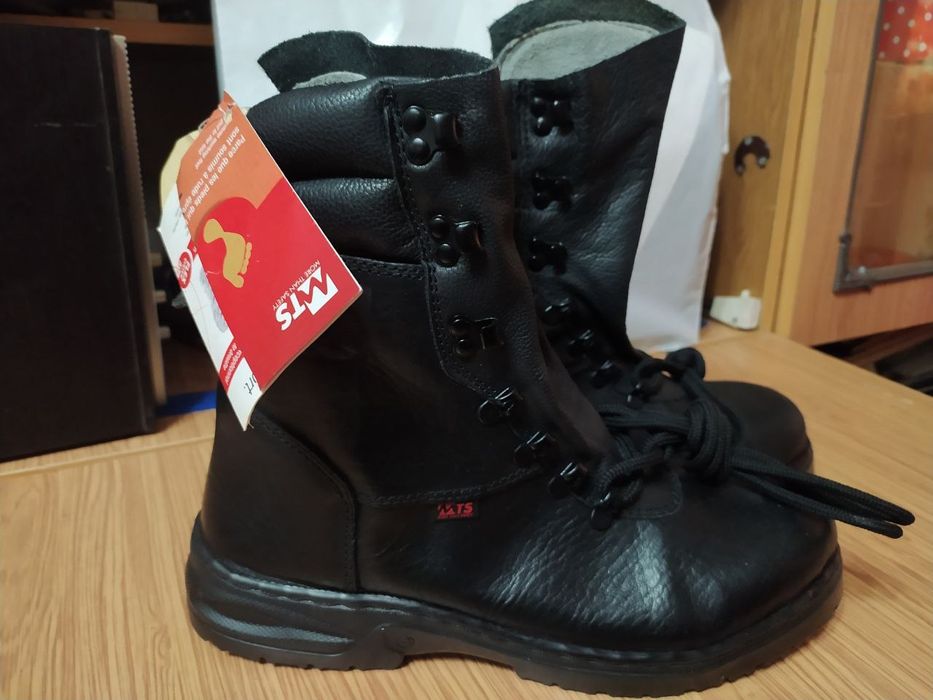 Рабочая обувь. Есть новая и б/у. Фирмы МТС и DUKE