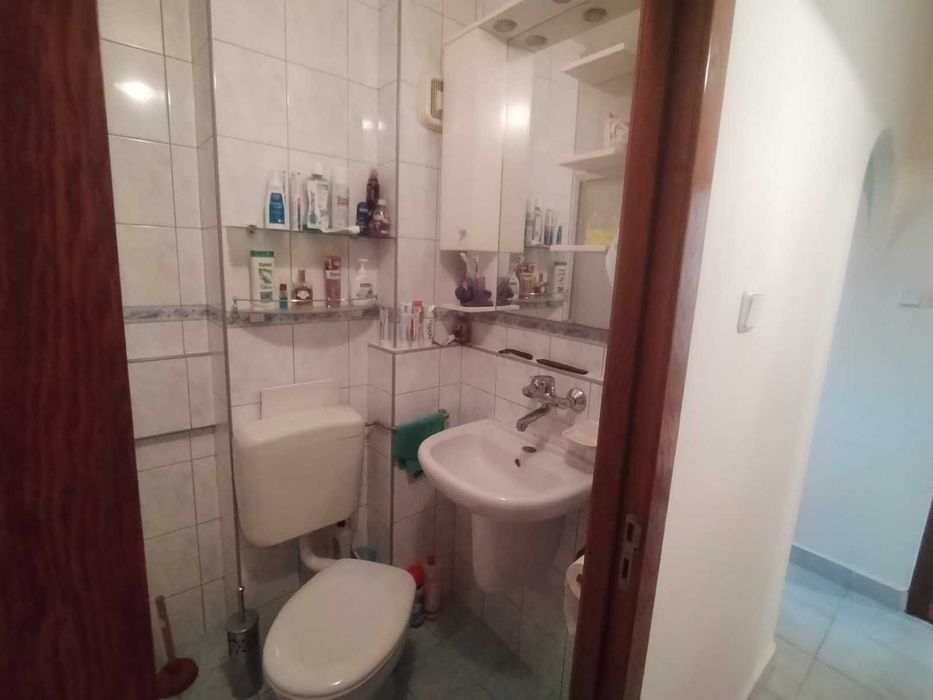 Продава се Двустаен апартамент в Разград, Бели Лом - 60 кв.м за 1584 €/кв.м - Снимка #20