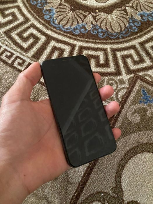 Айфон Х  / идеалный