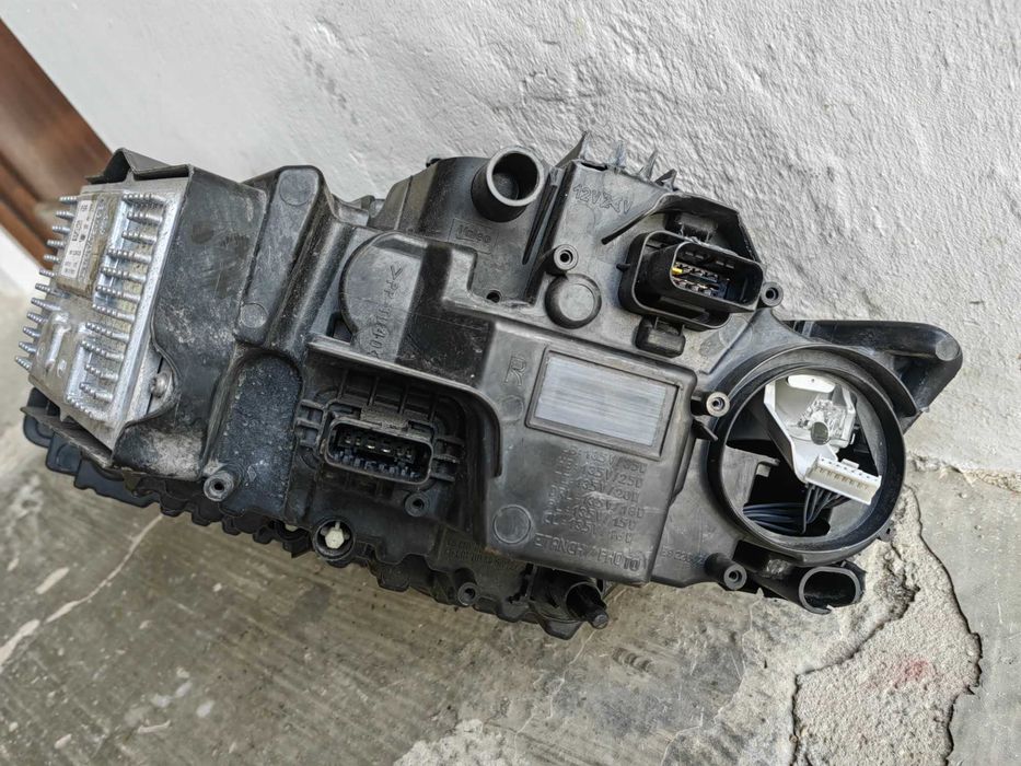 Фар Peugeot 508 LED десен / Фар Пежо 508 Оригинален