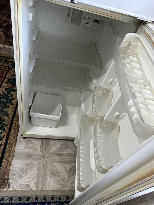 Холодилник Даево