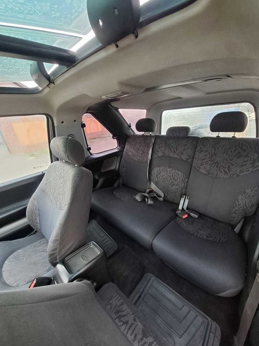 Vand Land Rover 2003