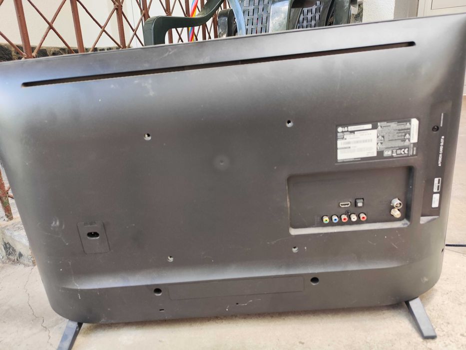 LG 32LM550BPLB Led tv