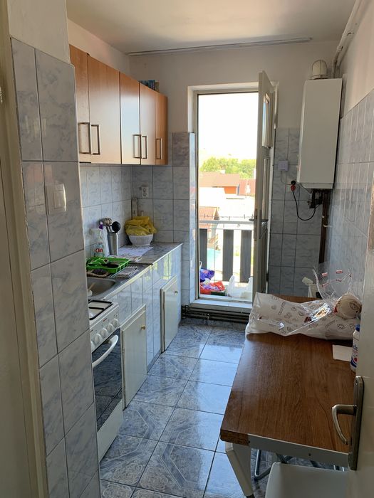 Inchiriez apartament 2 camere