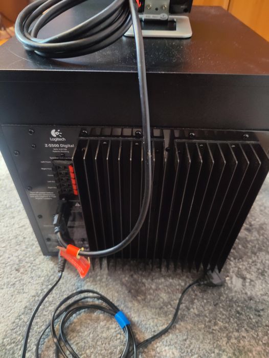 Vand Subwoofer Logitech Z5500