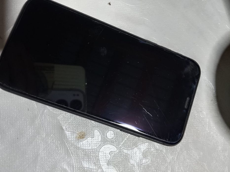 IPhone 11 71% идеал