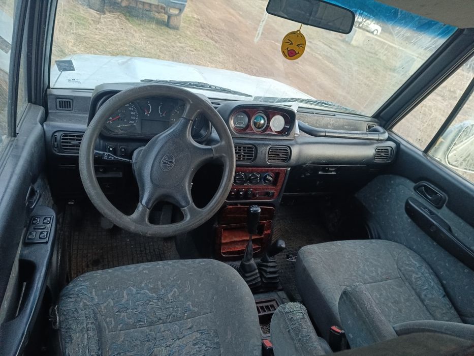 Хюндай Галопер 2.5тд 99коня на части 99 год